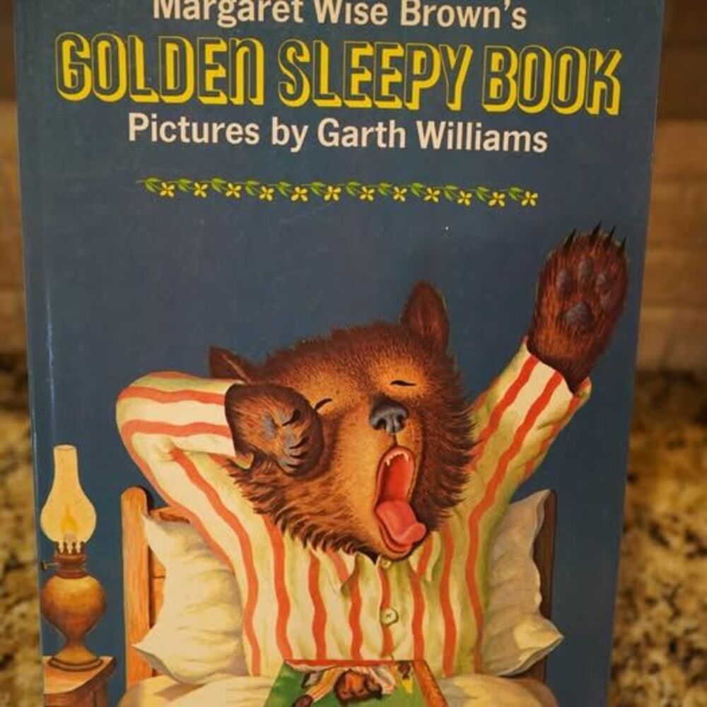Margaret Wise Brown's Golden Sleepy Book, Pictures by Garth Williams